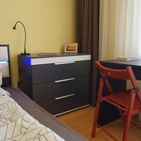 Spacious 2Bdr - Free Parking - Walk Everywhere - 300 Mbps Wifi Varna Exterior foto